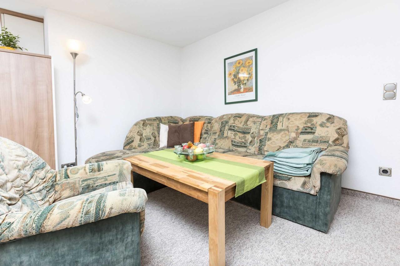 Ferienwohnungen In Ruhiger Ortsran ラウターバッハ 部屋 写真
